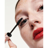 High Impact Zero Gravity Mascara High Impact Zero Gravity Mascara 5